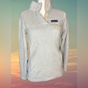 Cream Patagonia Fleece Pullover